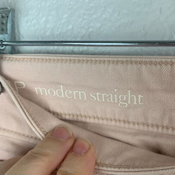 Loft Modern Straight Pink Denim Raw Hem Shorts 8P - Picture 5 of 7